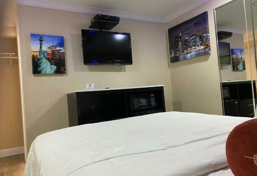חדר סטנדרט, Relax Inn North Babylon