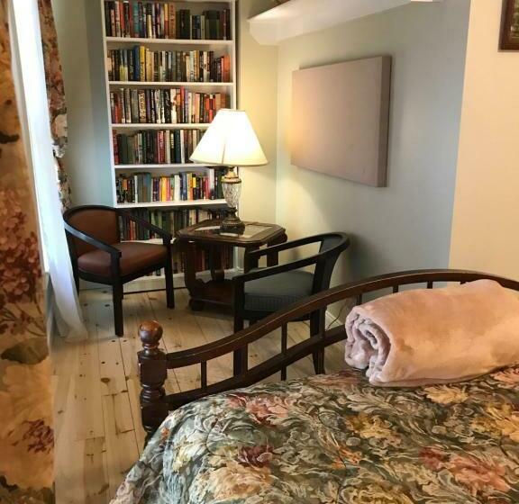 غرفة قياسية, The Tilton Inn