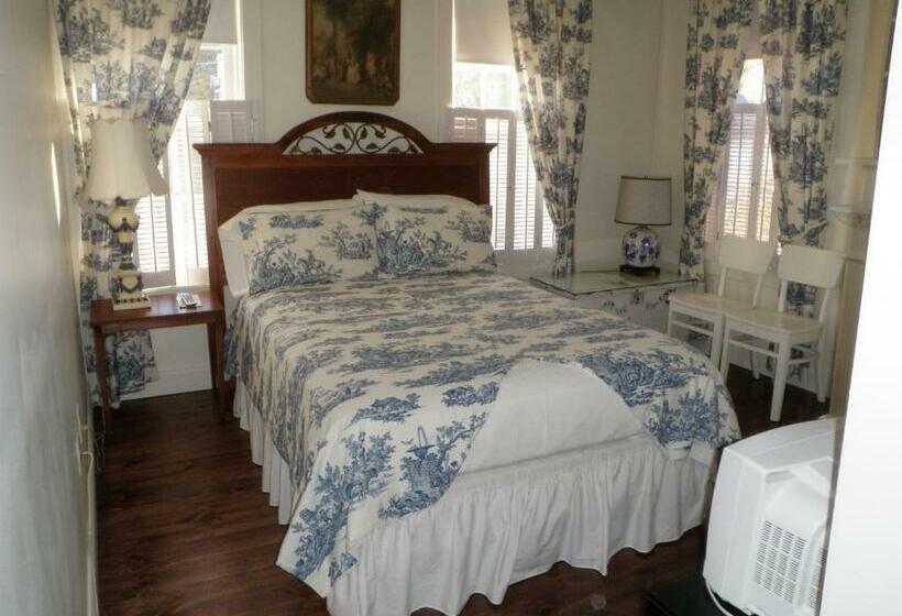 غرفة قياسية, The Tilton Inn