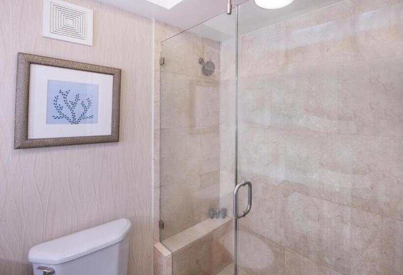 חדר דלוקס צדדי נוף לים, One Ocean Resort And Spa