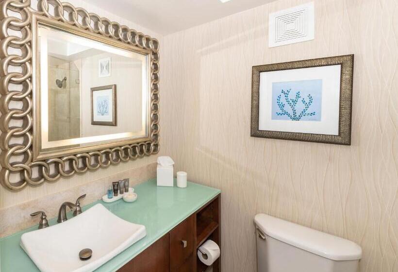 חדר דלוקס נוף לים, One Ocean Resort And Spa