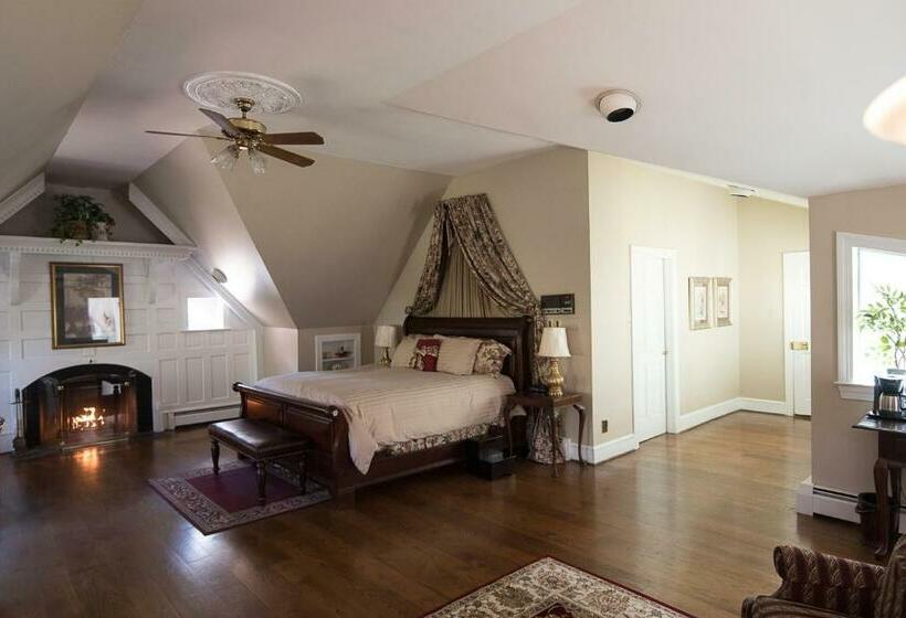 キングサイズベッドのスイートルーム, Stafford House Bed & Breakfast