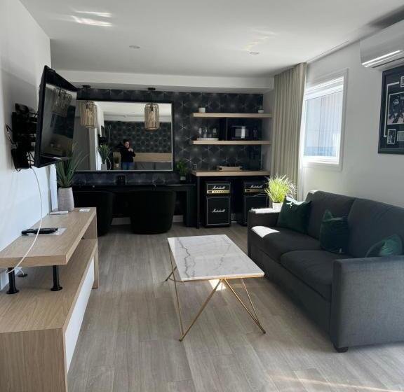 高级大房间, La Porte De La Mauricie