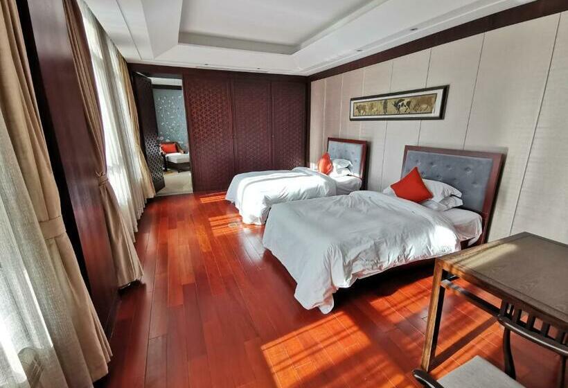 Suite Premium, Acftu Model Worker Harbin Center For Skills Exchange