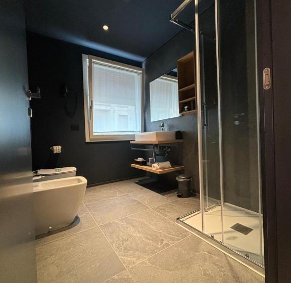 Chambre Supérieure Lit King Size, Levelup