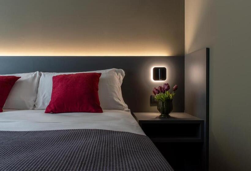 Chambre Standard, Levelup