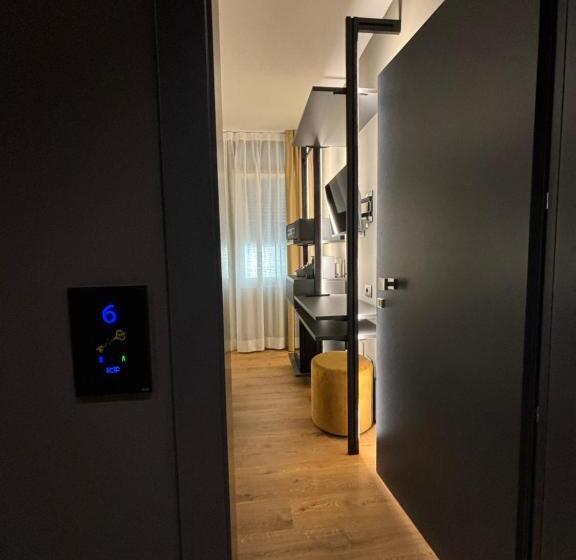 Chambre Standard, Levelup