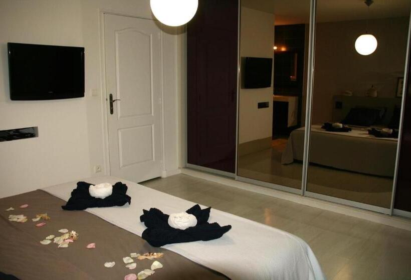 جناح سرير كينج, Cocon De Verdure Avec Piscine Chambre Lit King Size 2m