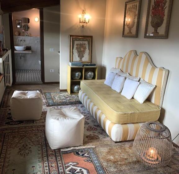 اتاق استاندارد چهار تخته, I Casciani