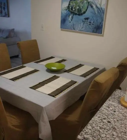 Huoneisto 1 Makuuhuone Puutarhanäkymä, Marion Lane Suites