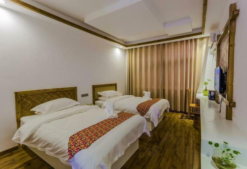 Quarto Economy, Zhangjiajie Jijiehao Inn