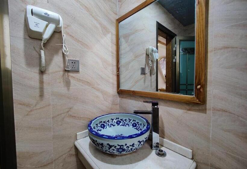 اتاق اکونومی, Zhangjiajie Jijiehao Inn