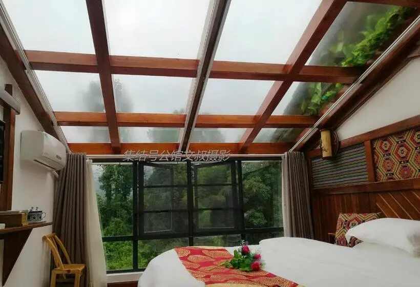 キングサイズベッドのスタンダードルーム, Zhangjiajie Jijiehao Inn
