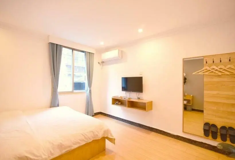 اتاق لوکس, Guilin Cyan Box Guest House