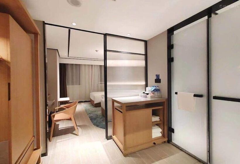 Люкс, Hilton Garden Inn Nantong Xinghu