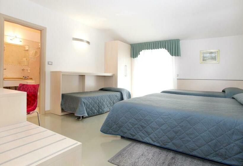 Quarto Familiar, Miorelli