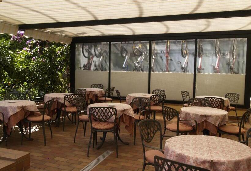 חדר סטנדרט, Miorelli