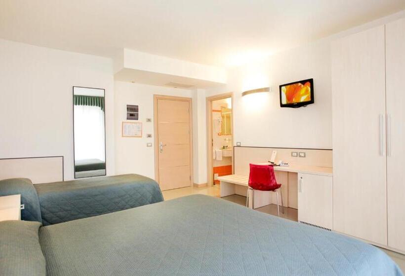 Quarto Triplo Estandar, Miorelli