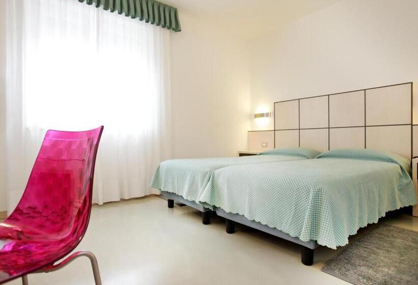 חדר סטנדרט, Miorelli