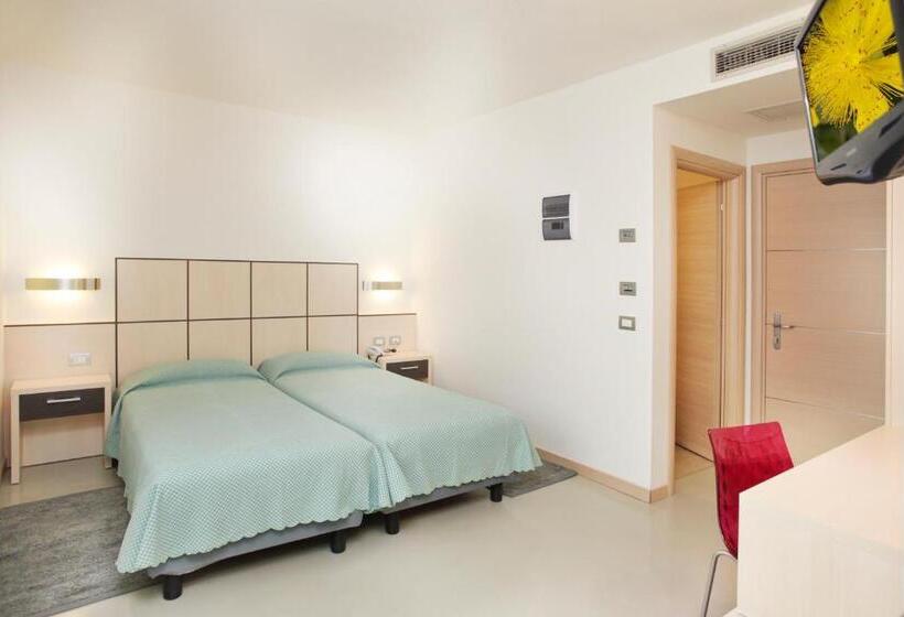 חדר סטנדרט, Miorelli