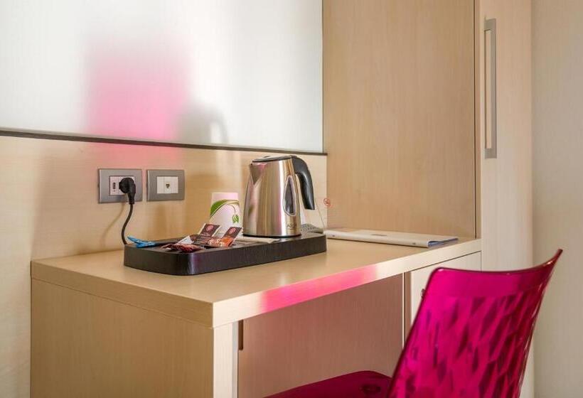 חדר סטנדרט, Miorelli