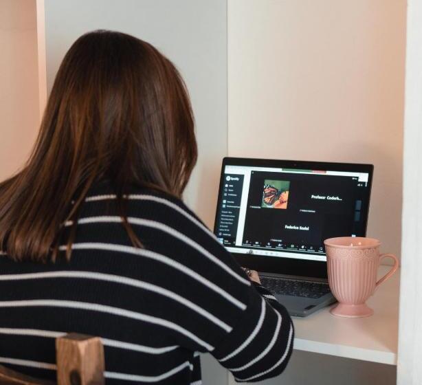 اتاق استاندارد با سرویس بهداشتی مشترک, Chepatagonia Hostel & Experiences