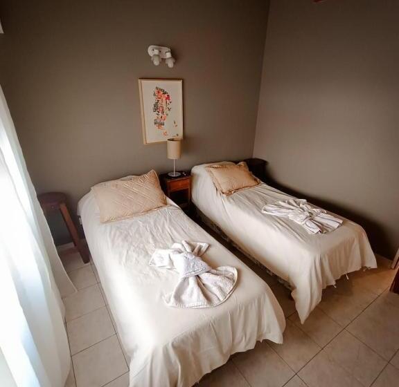 اتاق استاندارد با سرویس بهداشتی مشترک, Chepatagonia Hostel & Experiences