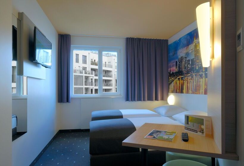 Номер Стандарт, B&b Hotel Frankfurt City Ost