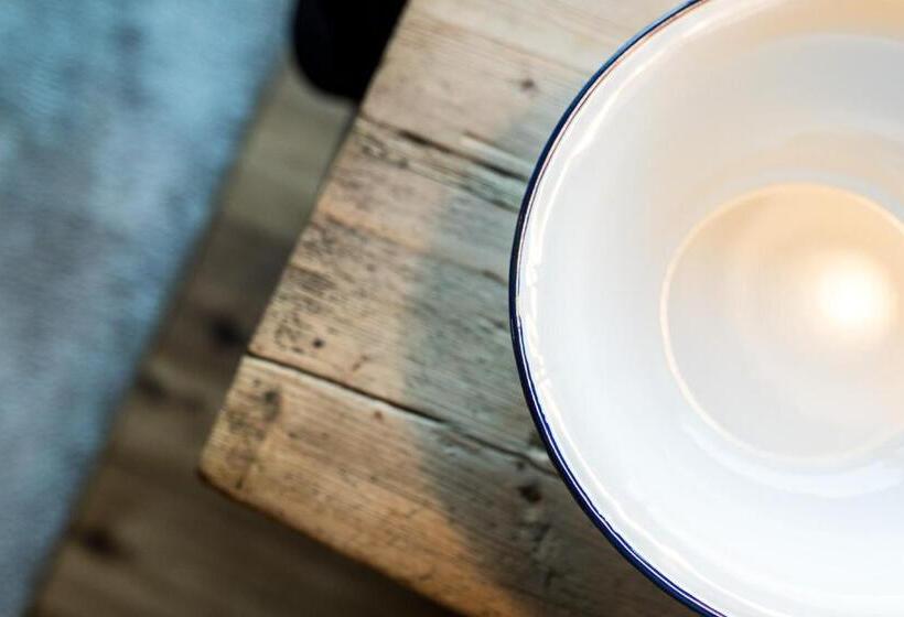 샬레, Hubertus Dolomites