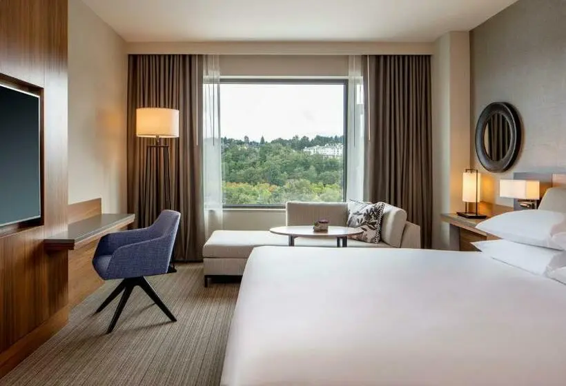 اتاق استاندارد با تخت دوبل و چشم‌انداز پارک, Hyatt Regency Lake Washington At Seattle S Southport