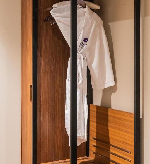 Quarto Club Cama King, Hyatt Regency Lake Washington At Seattle S Southport