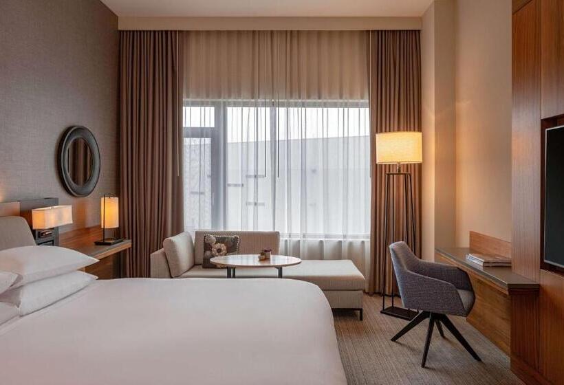 클럽 룸 킹침대, Hyatt Regency Lake Washington At Seattle S Southport