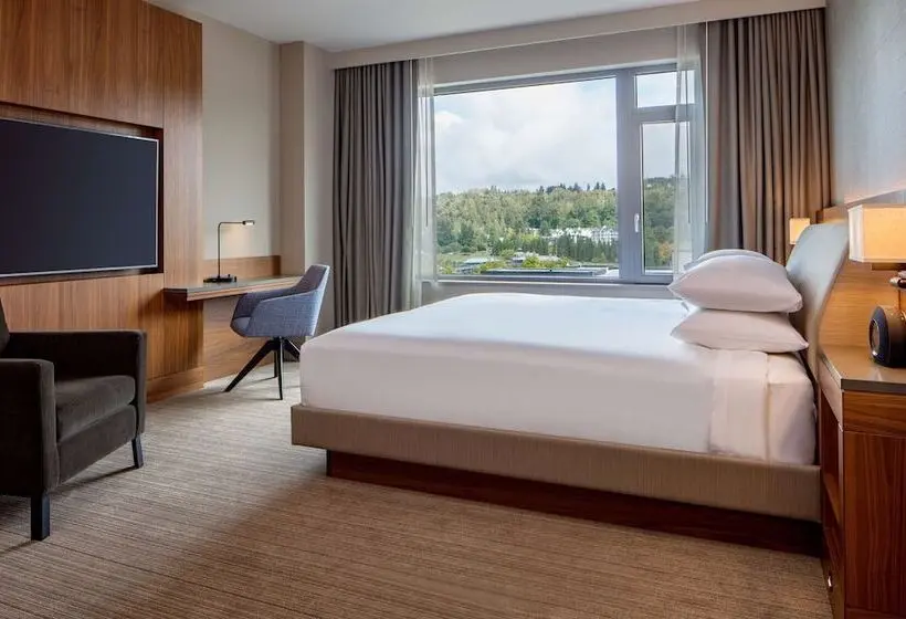 اتاق استاندارد با تخت دوبل و چشم‌انداز پارک, Hyatt Regency Lake Washington At Seattle S Southport
