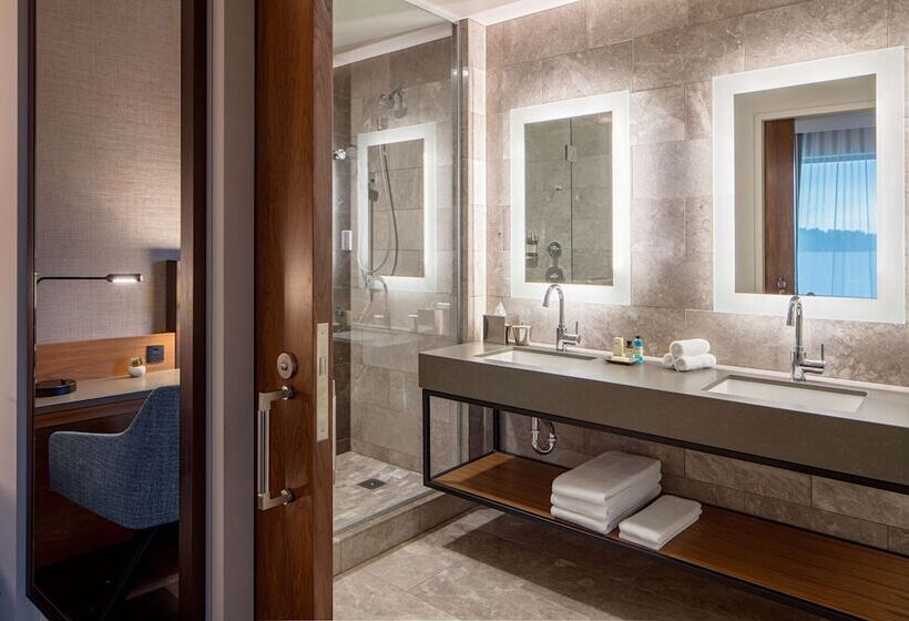 Президентский Люкс, Hyatt Regency Lake Washington At Seattle S Southport
