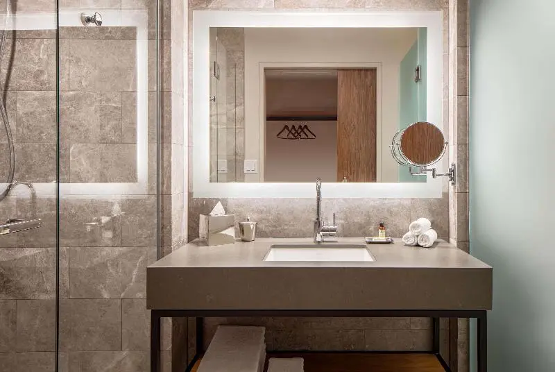 اتاق استاندارد با چشم‌انداز دریاچه, Hyatt Regency Lake Washington At Seattle S Southport