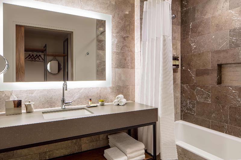 스탠다드 룸 킹사이즈 침대, Hyatt Regency Lake Washington At Seattle S Southport