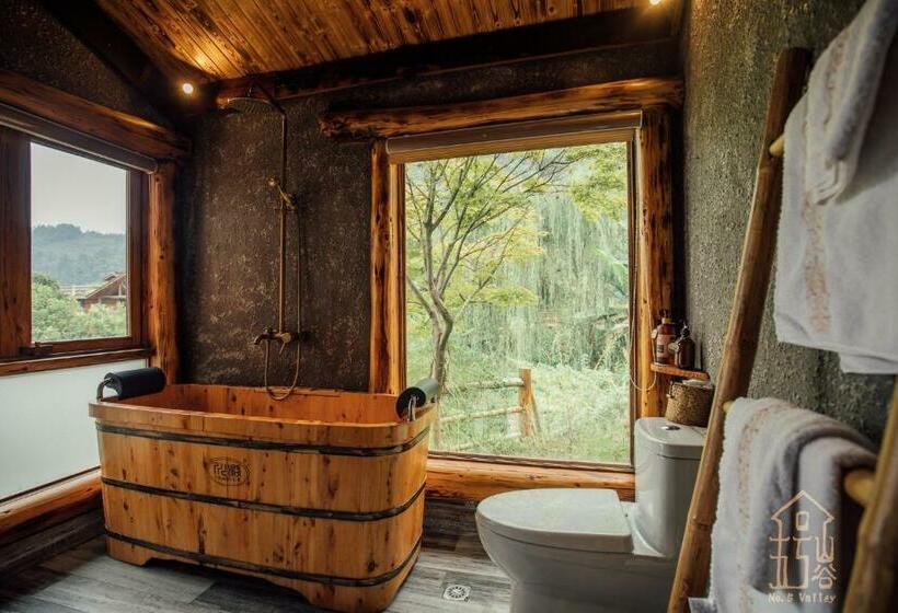 家庭套房, No.5 Valley Lodge