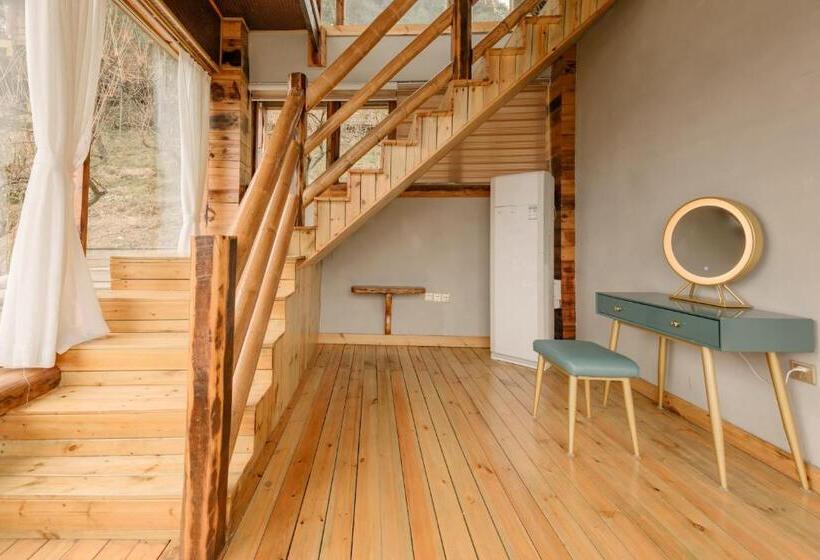 غرفة قياسية مطلة على الجبل, No.5 Valley Lodge