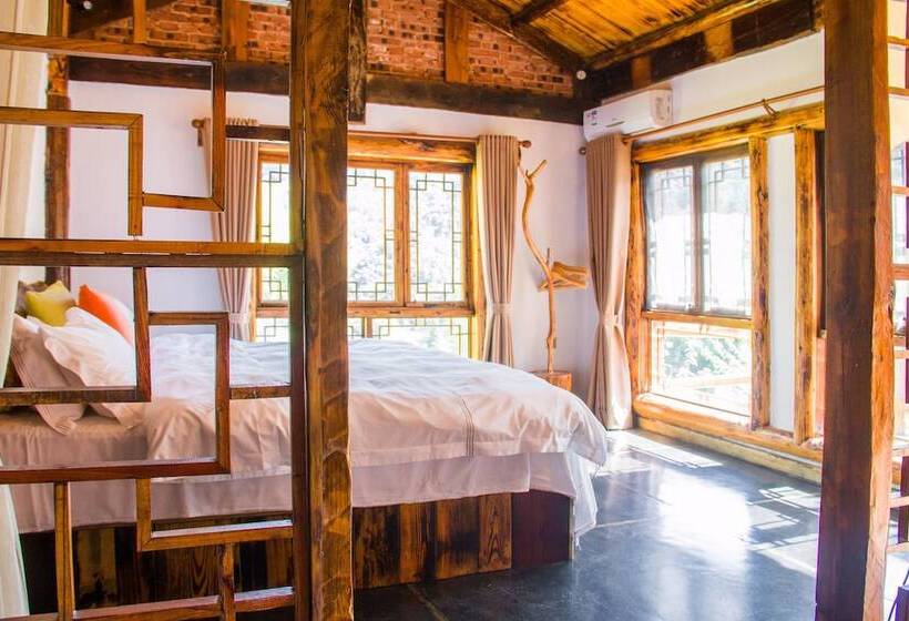 ‫فيلا غرفة نوم واحدة, No.5 Valley Lodge