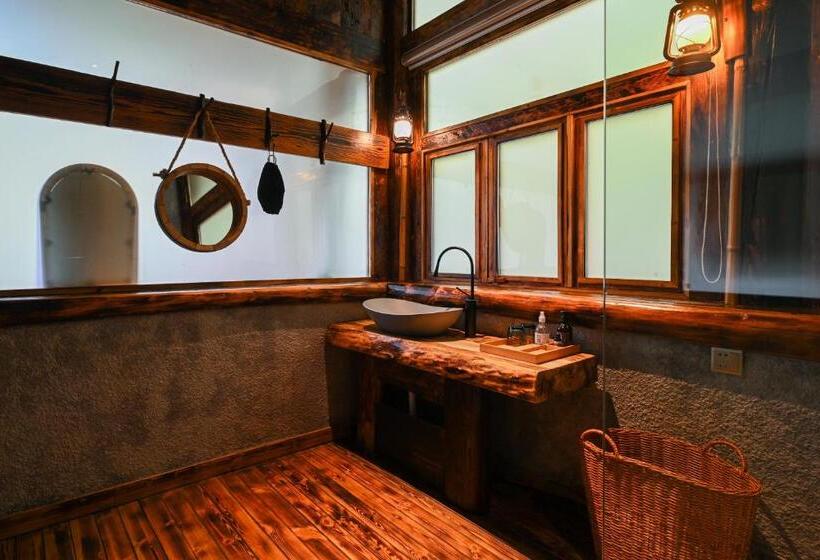 ‫فيلا غرفة نوم واحدة, No.5 Valley Lodge