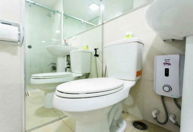 استودیوی لوکس, Avant Apartments At The Fort