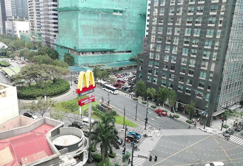 标准工作室, Avant Apartments At The Fort