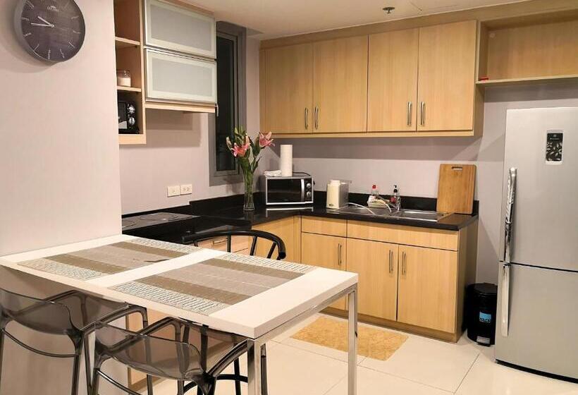 اتاق دوبلکس, Avant Apartments At The Fort