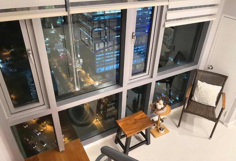 اتاق دوبلکس, Avant Apartments At The Fort