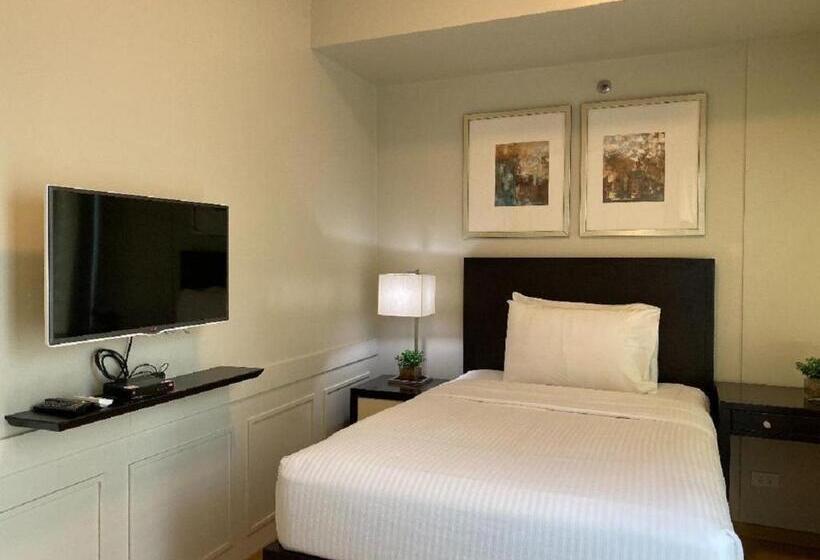 سوییت لوکس, Avant Apartments At The Fort