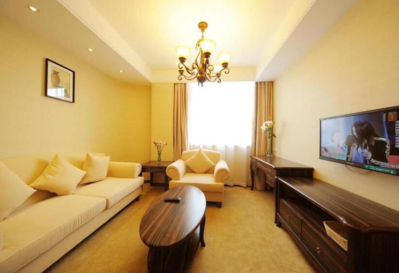 Suite, Greentree Inn Shanghai West Huaxia Road Metro Station Express