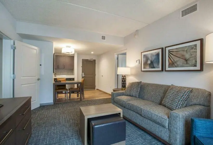 Sviitti Liikuntarajoitteisille, Homewood Suites By Hilton Saratoga Springs