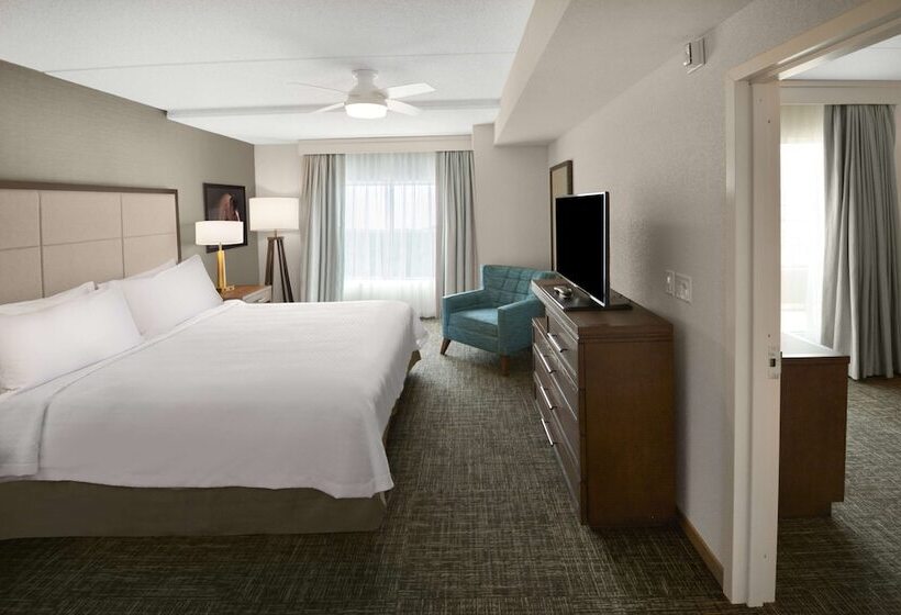 Люкс с Балконом, Homewood Suites By Hilton Saratoga Springs