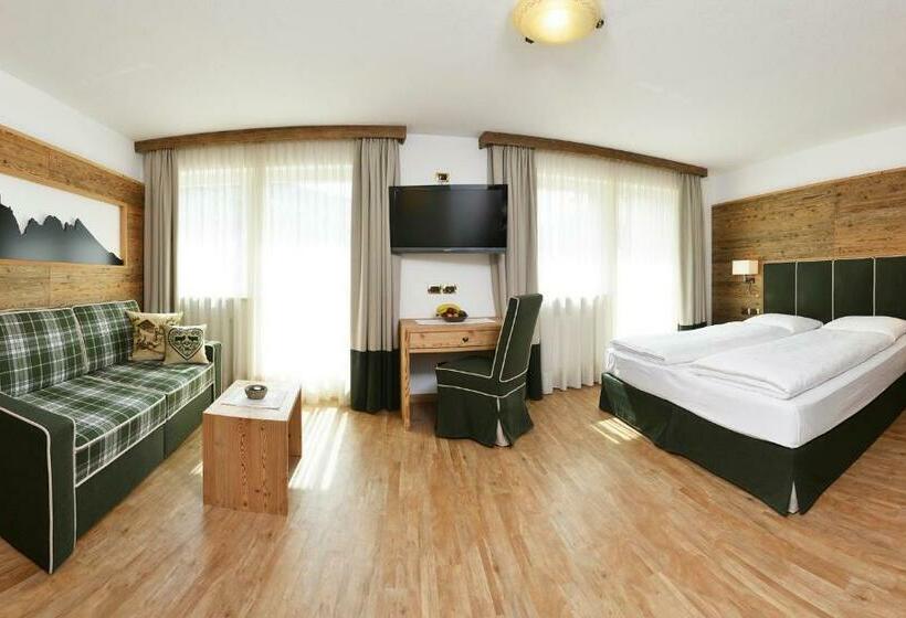 スーペリアールーム, Maria