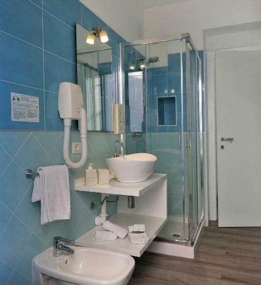 חדר משפחתי, Orchidea